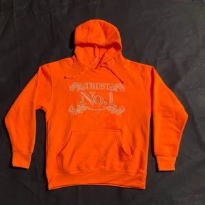Point blank hoodie hot orange size medium worn twice great
quality